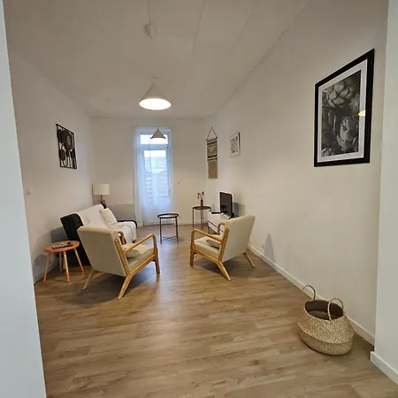 Maison A Centre Ville Et 5 Min A Pied Plage Royan Exterior photo